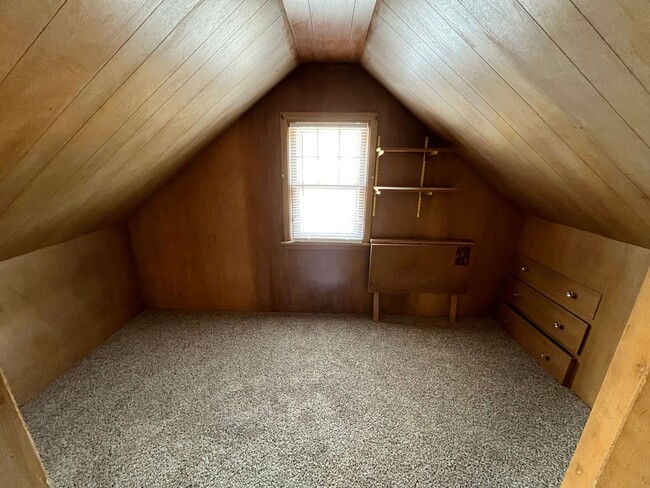 Building Photo - Two Bedroom Home in Smithville