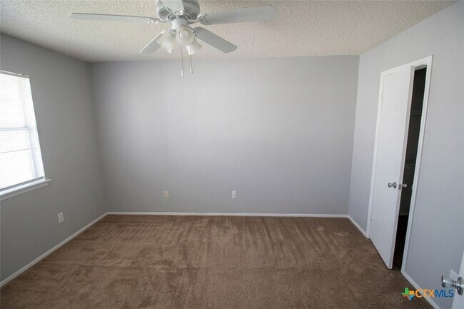 Building Photo - 1225 Westway Cir