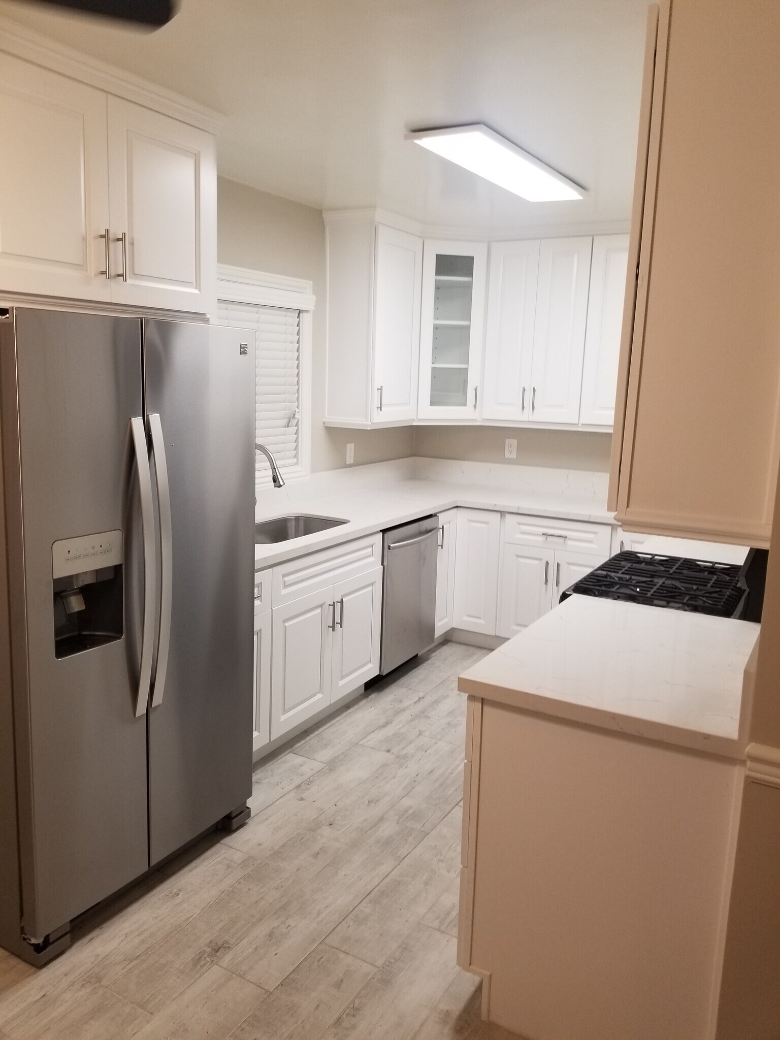 Building Photo - 276 S Sierra Madre Blvd