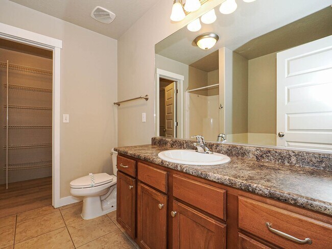 Building Photo - 3794 Lilac Heights Dr