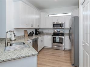 Building Photo - 2097 Mackerel St
