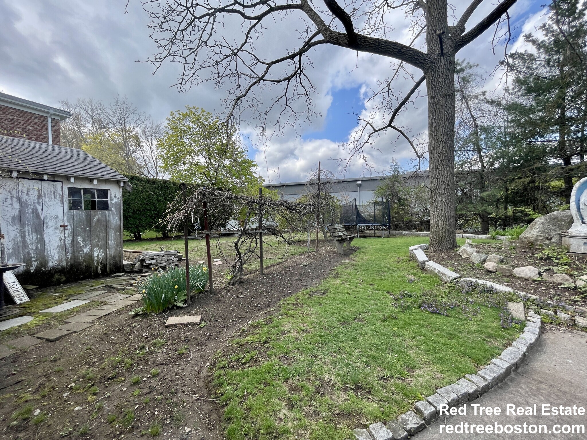 Building Photo - 83 Lexington St