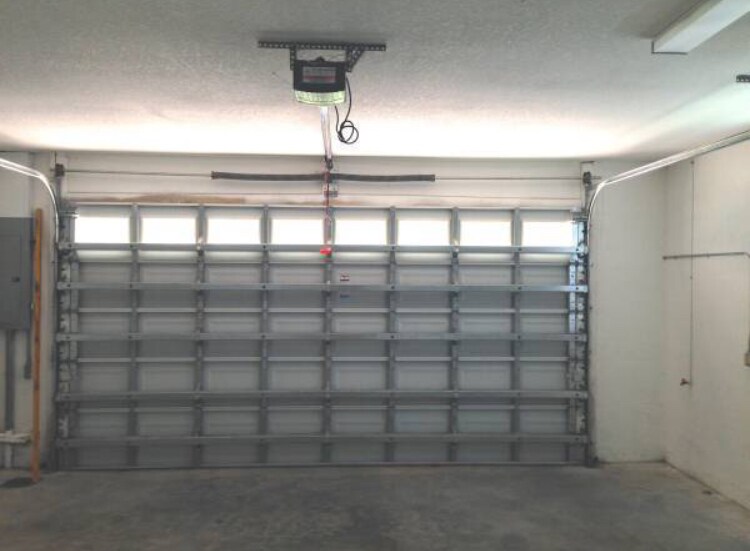 Building Photo - 5139 Tangerine Ave S