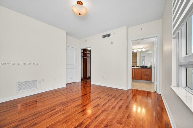 Building Photo - 7350 SW 89th St