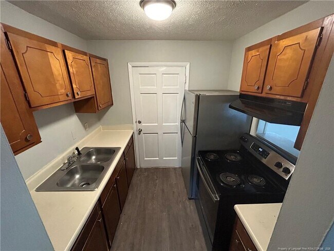 Building Photo - 3212 Tallywood Dr