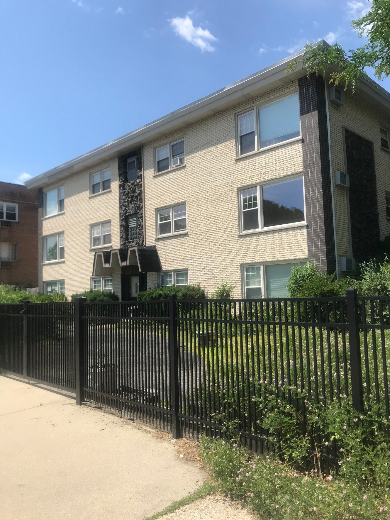 Building Photo - 156 Asbury Ave