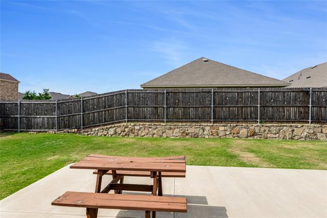 Building Photo - 516 Rawhide Way