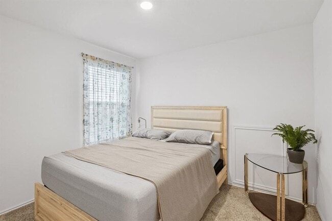 Building Photo - 7449 Sparkling Light Dr