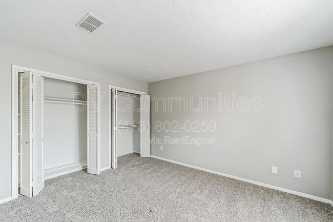 Building Photo - 4702 N Cashel Cir