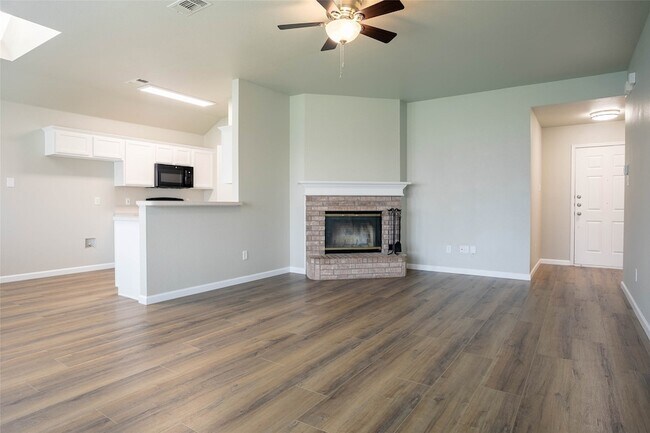 Building Photo - 10500 Aransas Dr