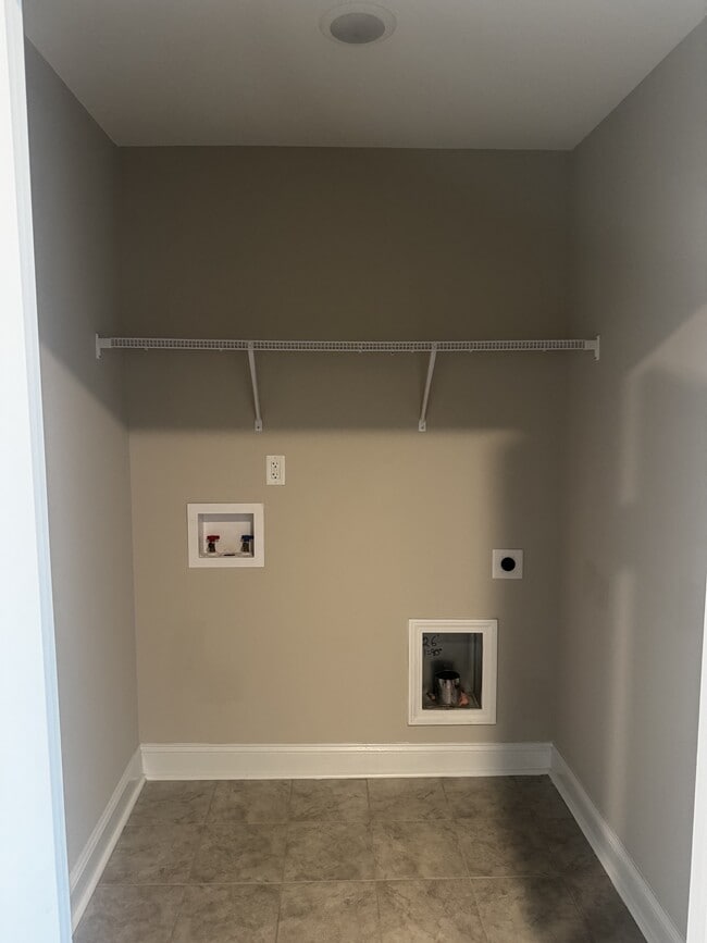 Building Photo - 182 Turkey Trot Ln