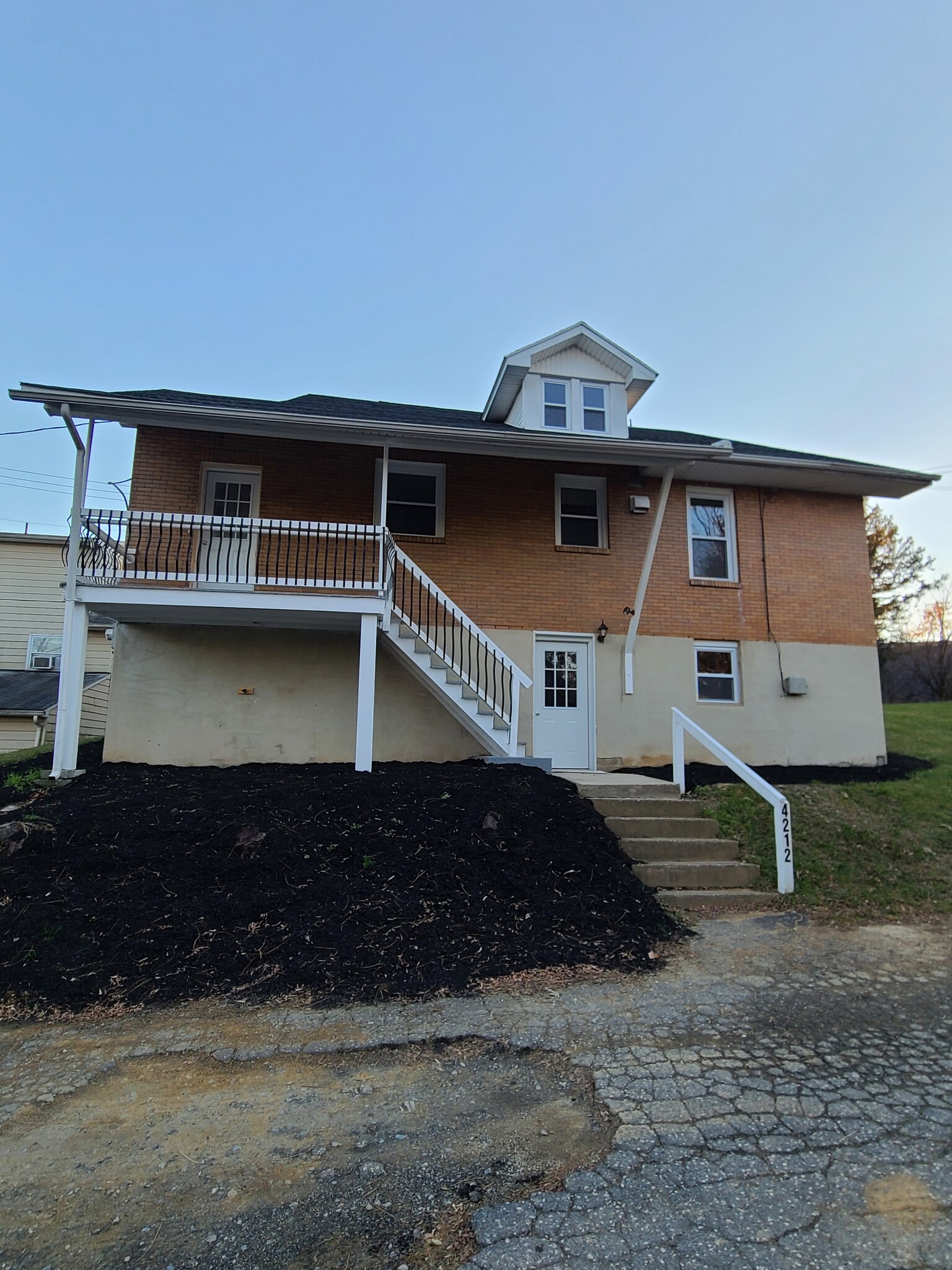 Building Photo - 4212 Jonestown Rd