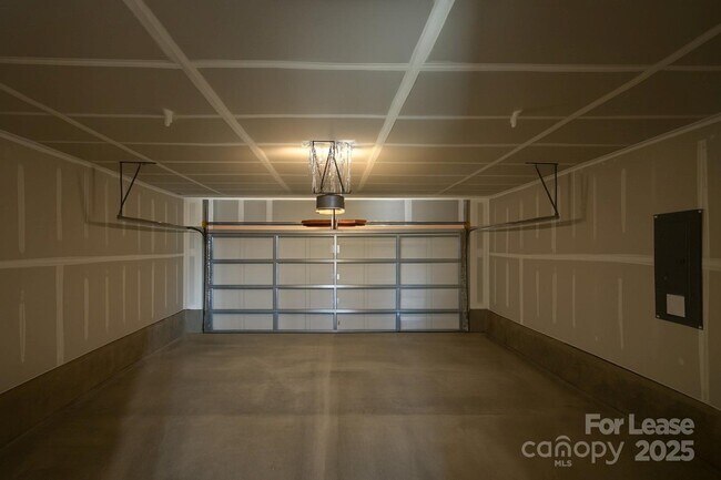 Building Photo - 6017 Northway Frst Dr