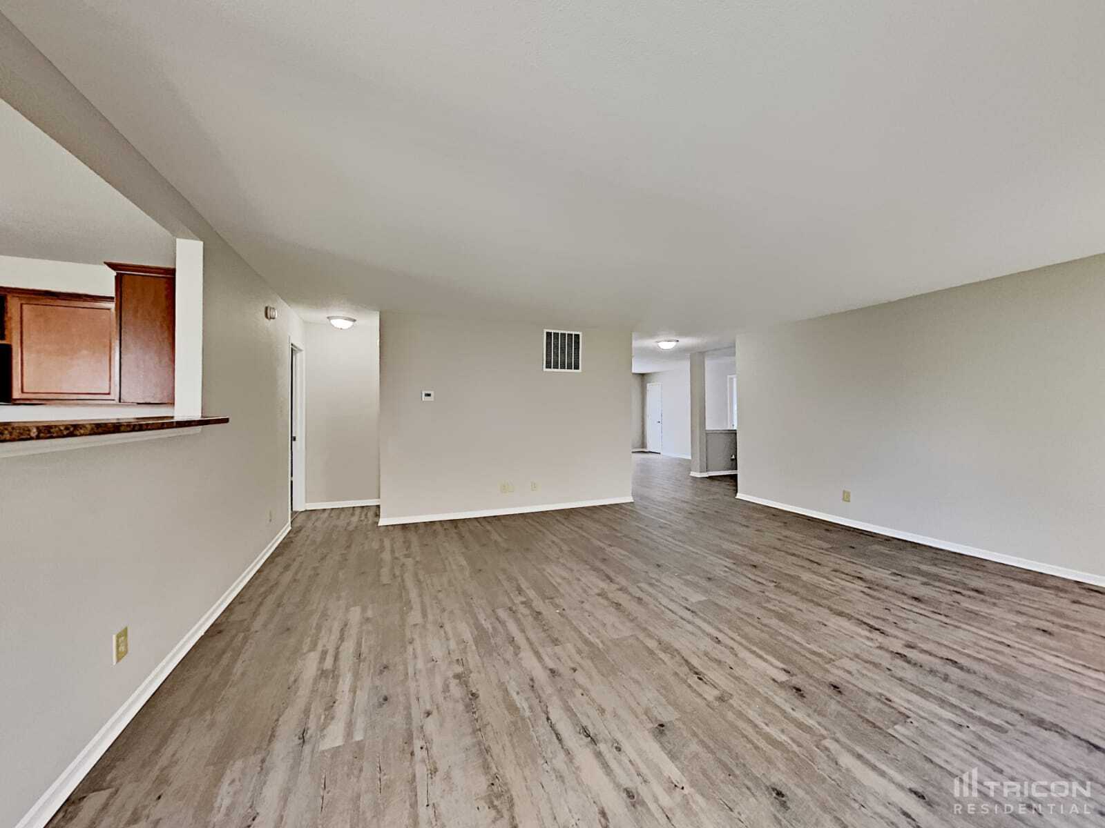 Building Photo - 6255 White Rabbit Pl