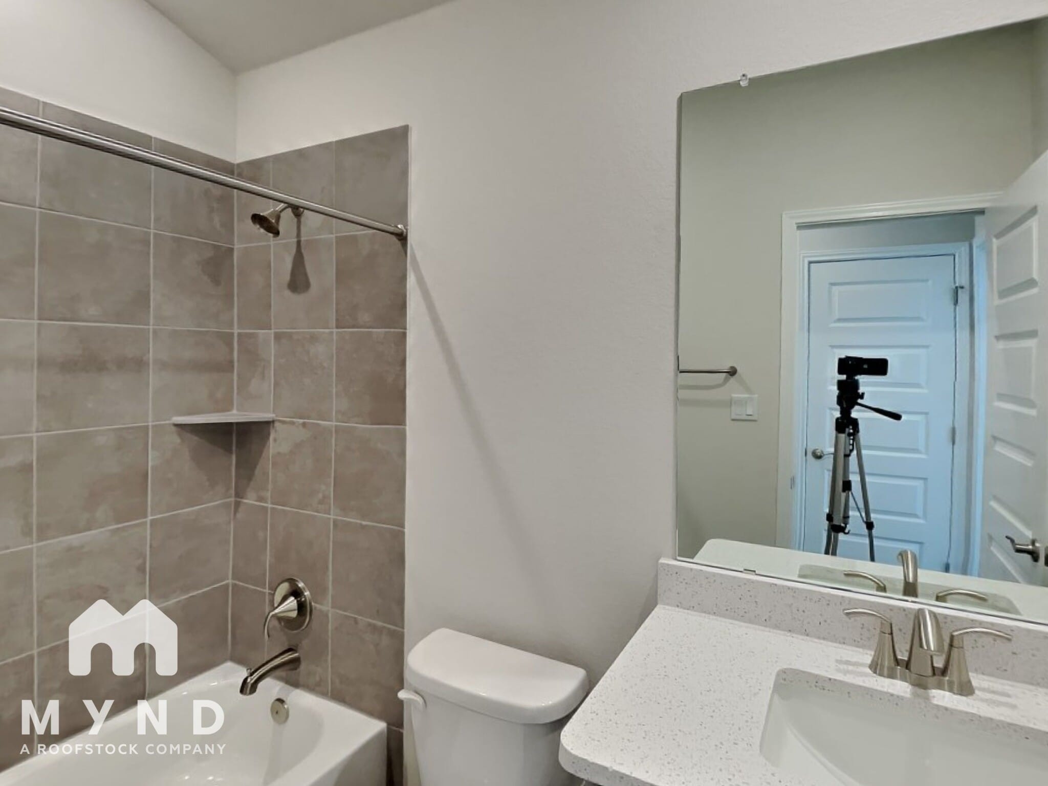 Building Photo - 2828 Mill Run Bnd