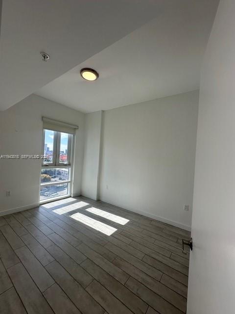 Building Photo - 321 NE 26th St