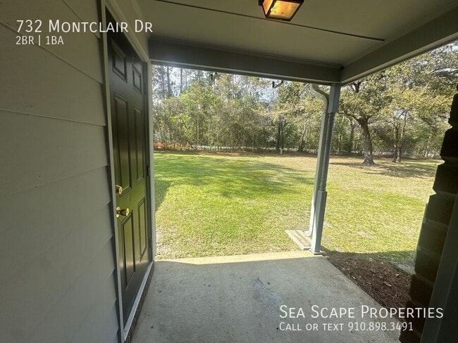 Building Photo - 732 Montclair Dr