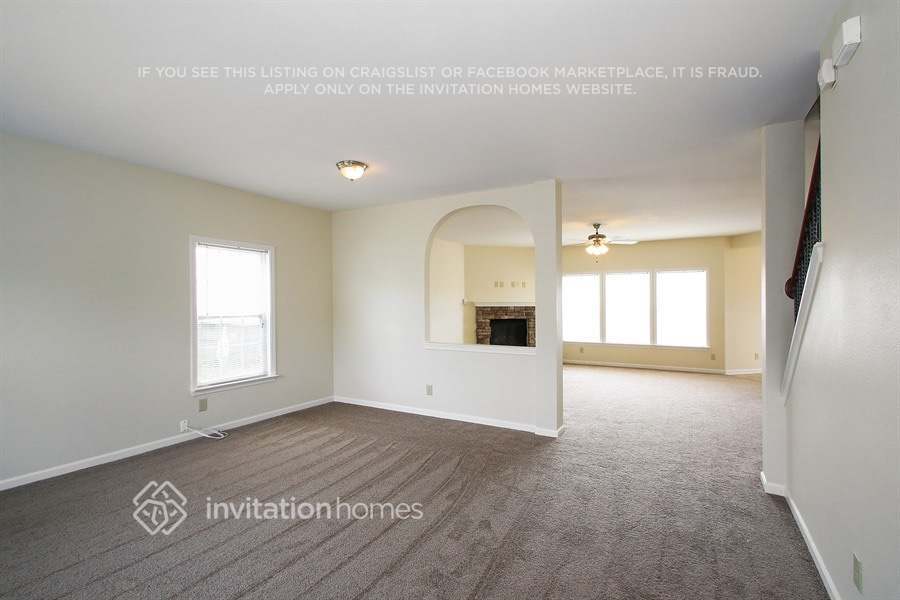 Building Photo - 329 Zander Woods Ct