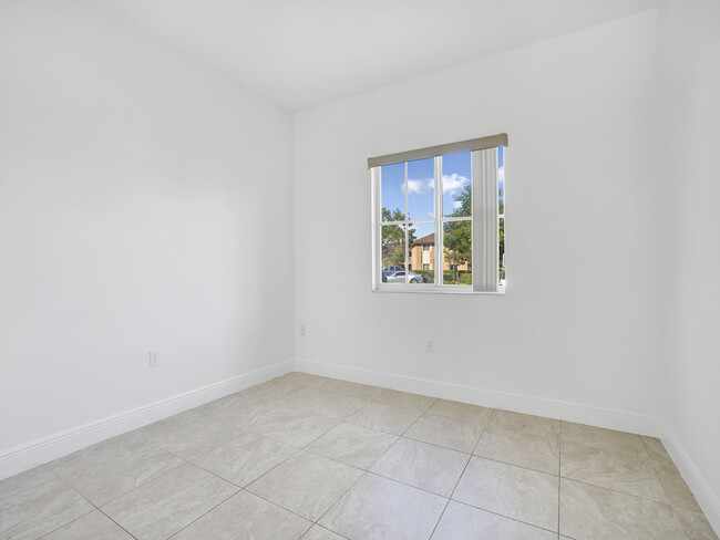 Building Photo - 18200 NW 59th Ave