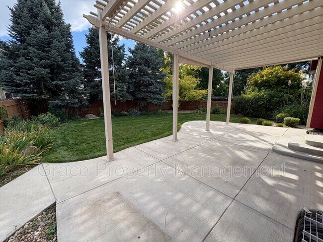 Building Photo - 222 Saxony Rd