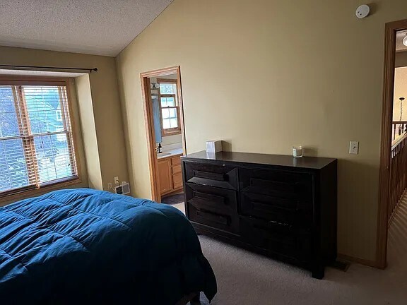 Building Photo - 16842 Hanover Ln