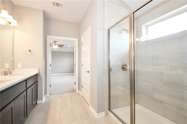 Building Photo - 14504 McCoy Lp