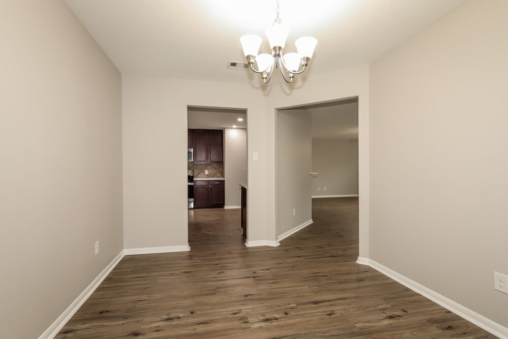 Building Photo - 9943 Chimney Swift Ln