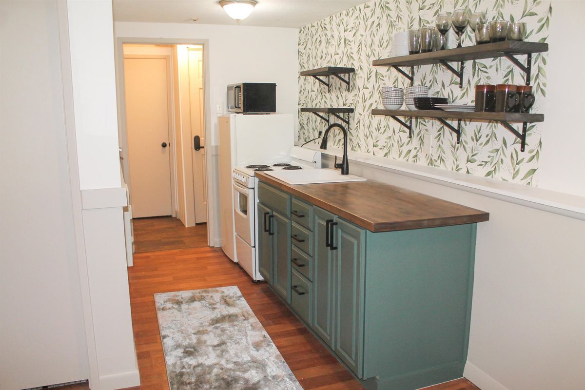 Building Photo - 22-Orris-F-1 Orris Rd