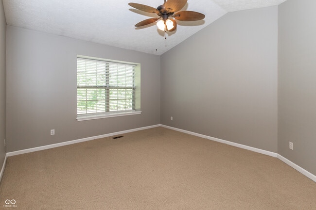 Building Photo - 10768 Belair Dr