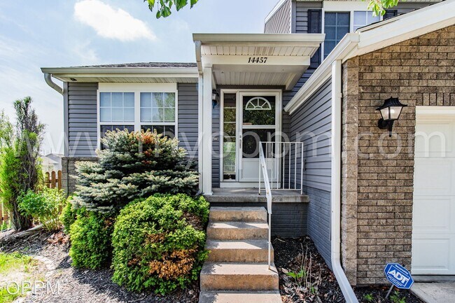 Primary Photo - 4 br, 2 bath House - 14457 Jardine St