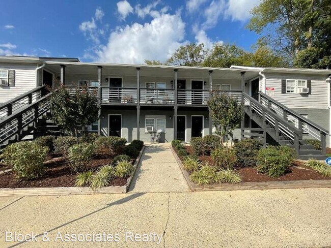 Primary Photo - 1 br, 1 bath House - 909 East David Street...