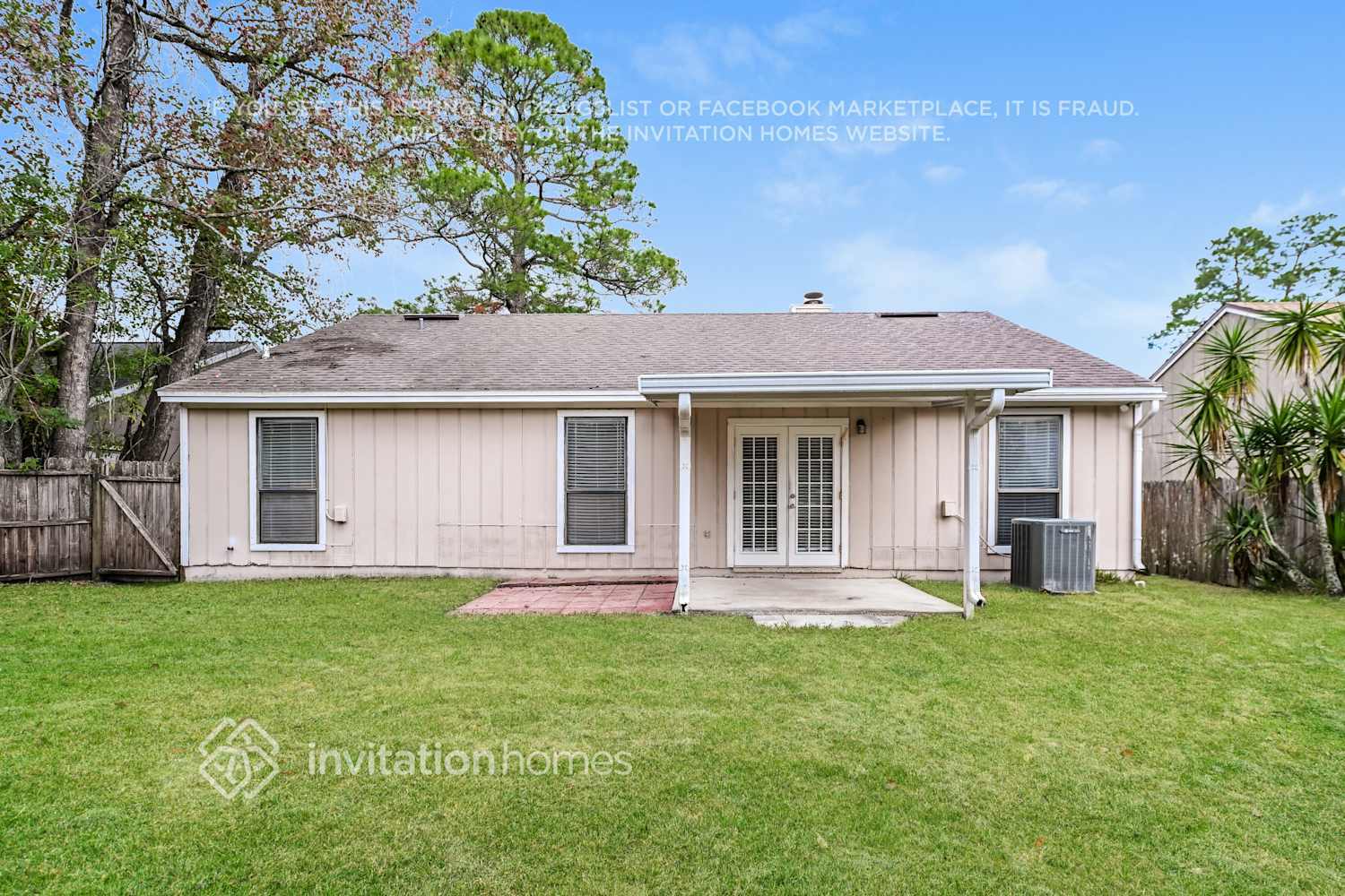 Building Photo - 3862 English Colony Dr N