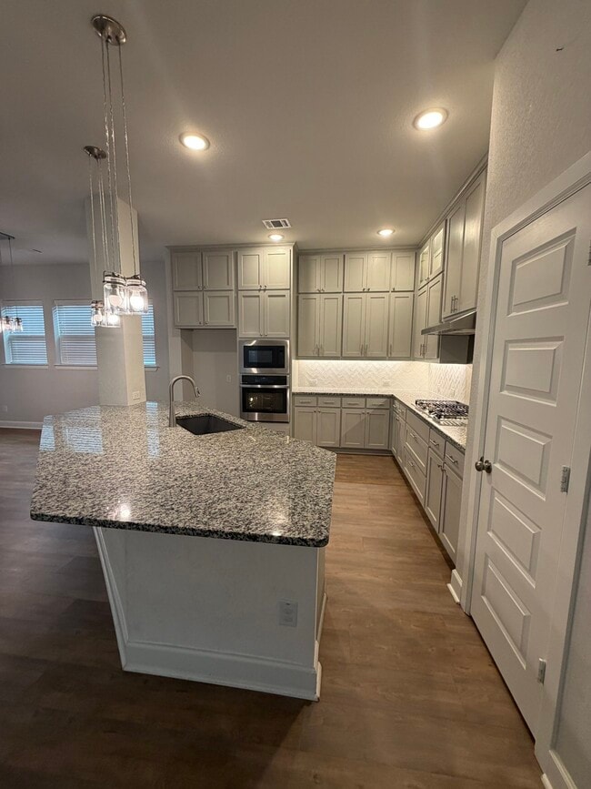 Building Photo - 1803 Desert Willow Wy