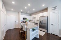 Building Photo - 455 Elevon Pkwy