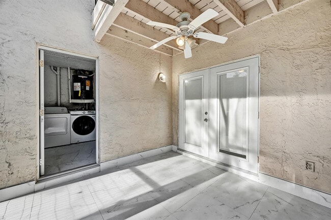 Building Photo - 3336 Quail Close