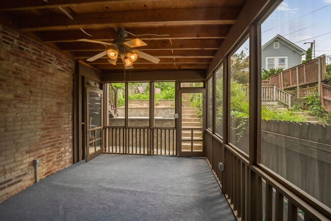 Building Photo - Sapcious Renovated Mt. Pleasant Home with ...