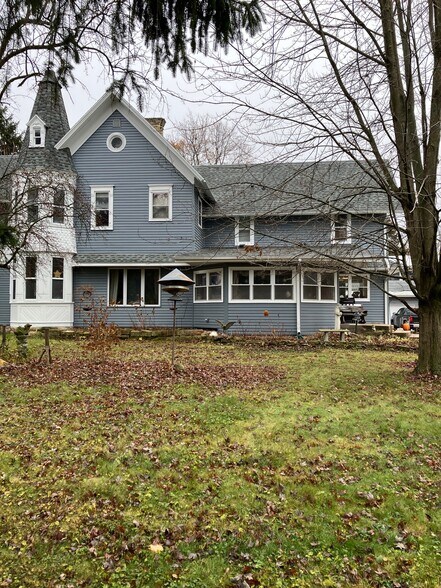 Building Photo - 11901 W Saint Martins Rd