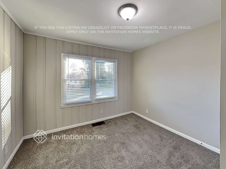 Building Photo - 2497 Brentwood Rd