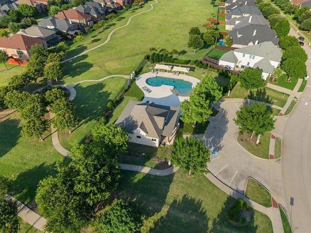 Building Photo - 679 Burr Oak Dr