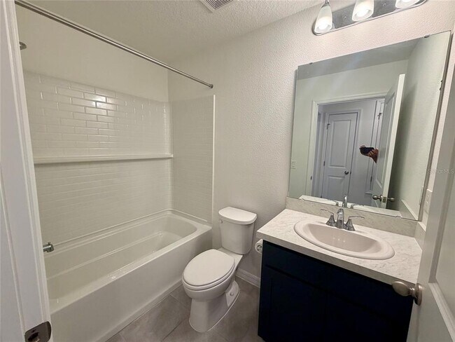 Building Photo - 614 Cheval Ln