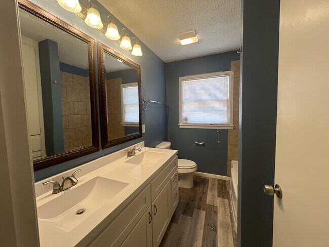 Building Photo - 3818 30th St