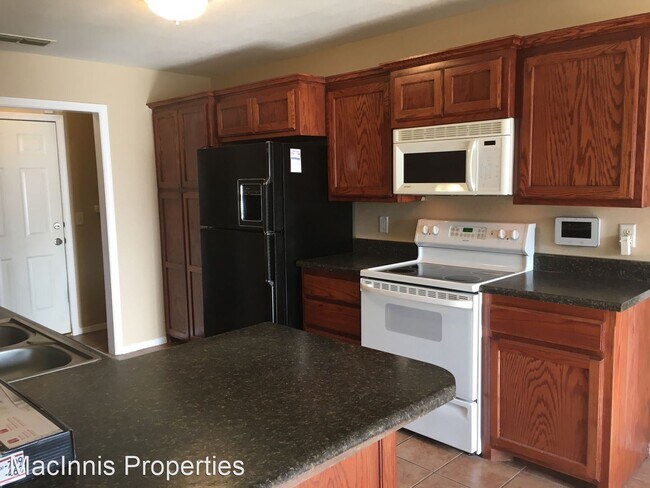 Building Photo - 3 br, 2 bath House - 4016 S Williams St