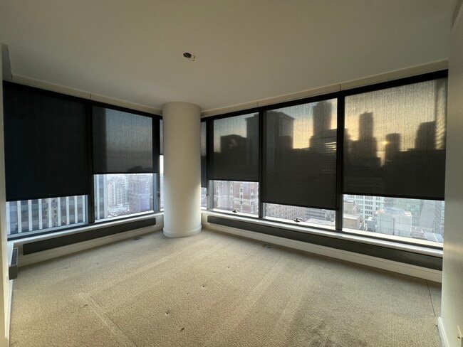 Building Photo - 60 E Monroe St