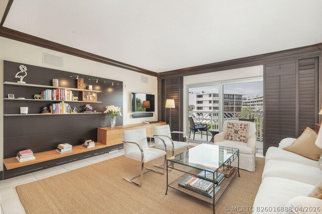 Building Photo - 170 N Ocean Blvd