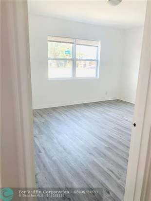 Building Photo - 2604 Fletcher Ct