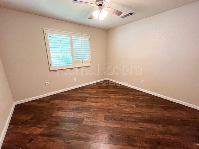 Building Photo - 1199 Paseo Verde Dr