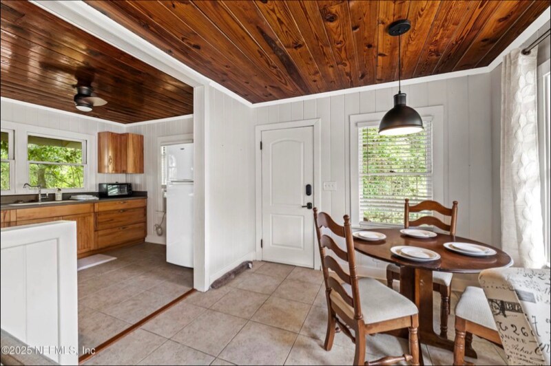 Building Photo - 4510 Kerle St