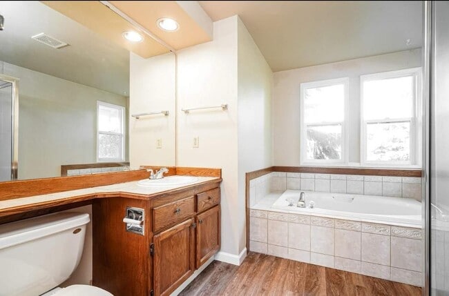 Building Photo - 14927 SE 184th St