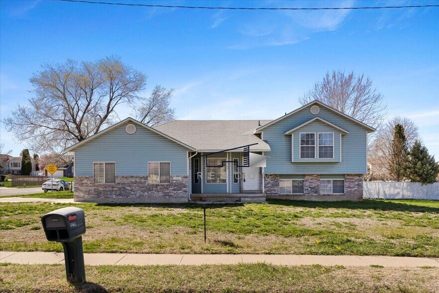 Primary Photo - 1239 W 1800 N