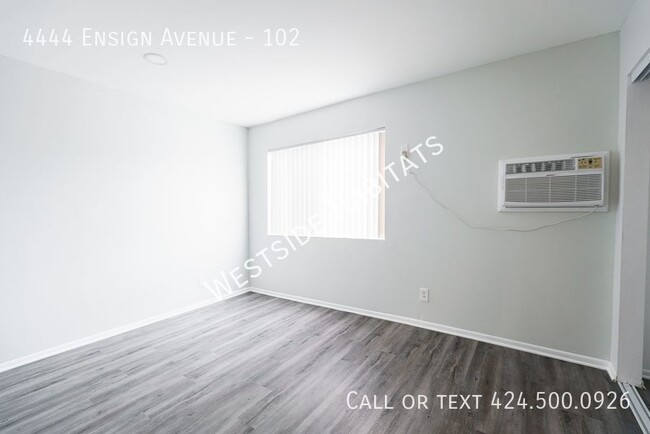Building Photo - 4444 Ensign Ave